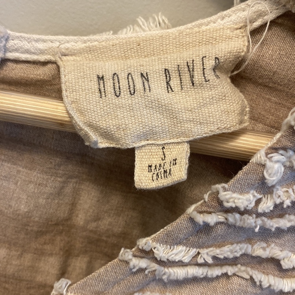Moon River Tan Striped Festival Fringed Sleeve Top - Picture 2 of 8